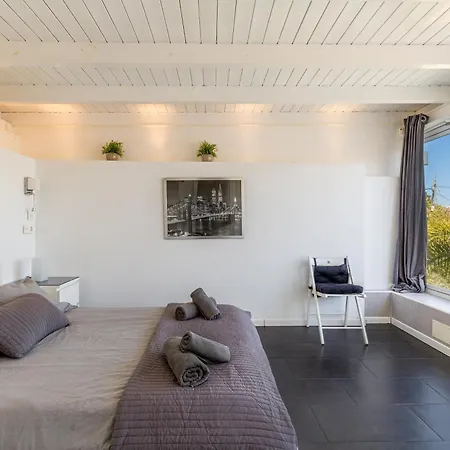 For Rent In Vila *
